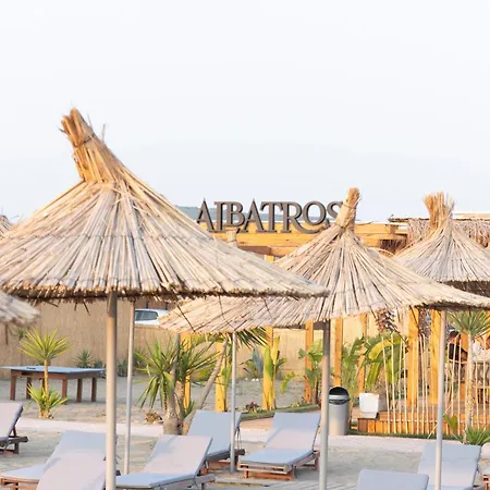 Ξενοδοχείο Albatros & 4*