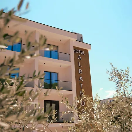 Hotel Albatros & 4*