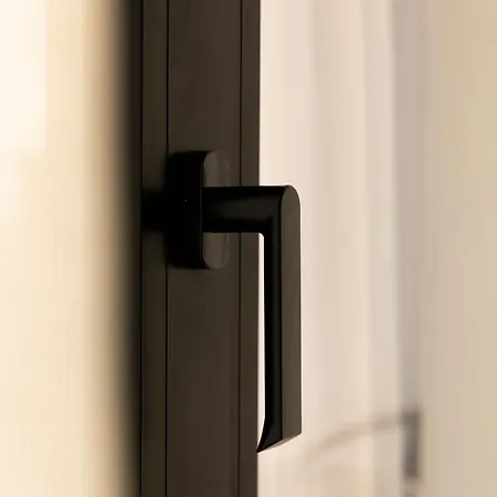 Albatros & Rrogozhine