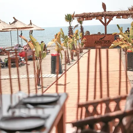 Albatros & Otel Rrogozhine